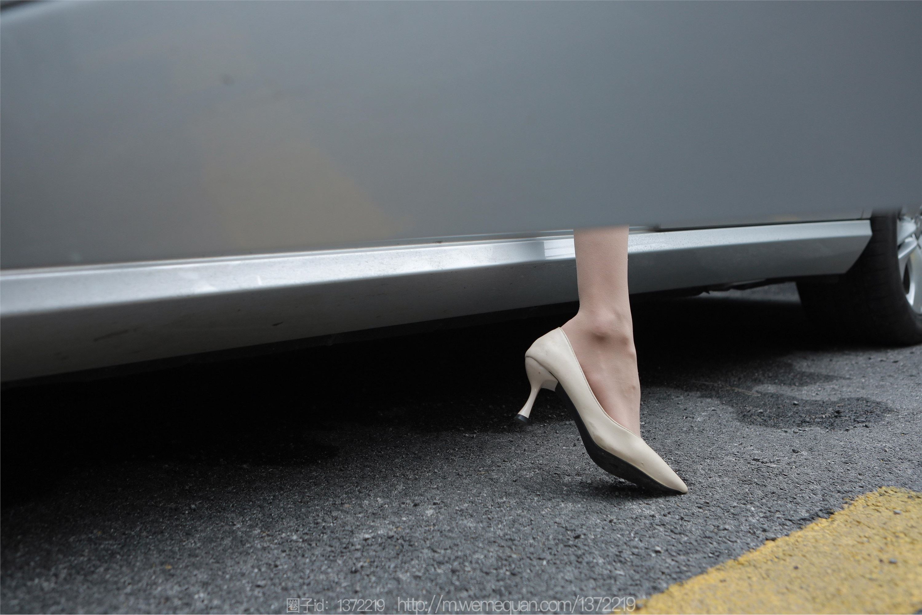 IESS异思趣向  2023.01.26 丝享家 1341 团团《在车上干嘛？》